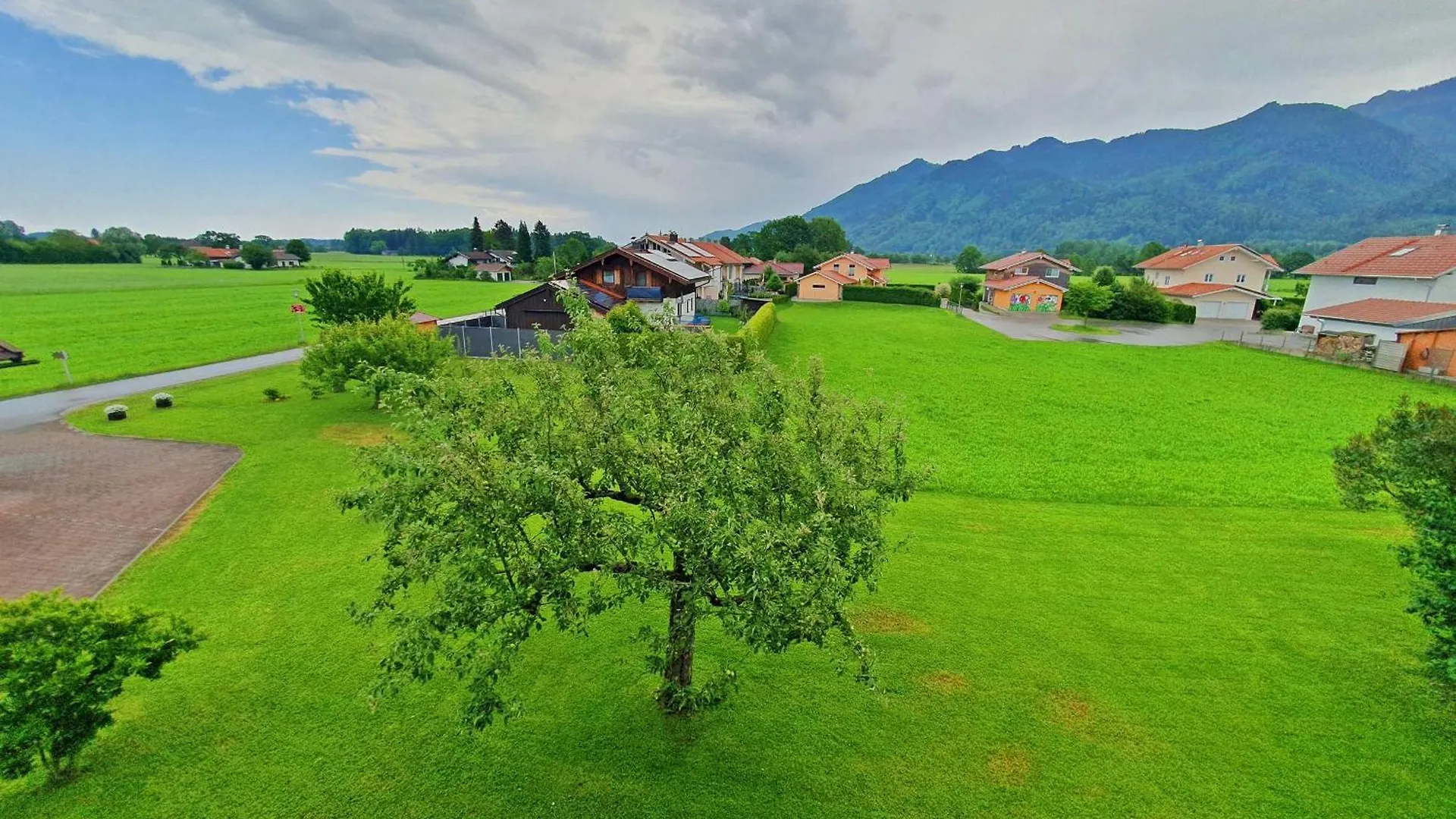 Dwingelo-Luetten Angela Brandstaetter Hof | Chiemgau Karte Grassau  Bauernhof Grassau (Bavaria)